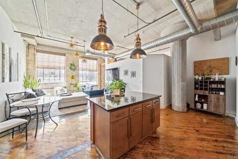 2029 Wyandotte Street, Kansas City, MO 64108