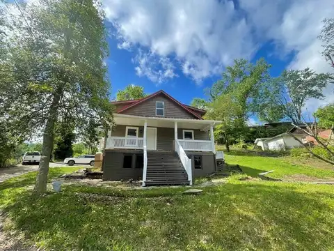 35 Walker-Cornett St, Hazard, KY 41701