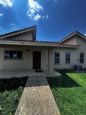 1120 Crown Ridge Blvd, Eagle Pass, TX 78852