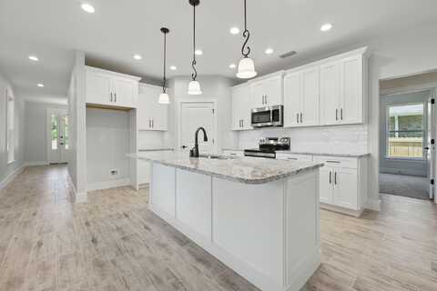 1492 Pine Street, Niceville, FL 32578