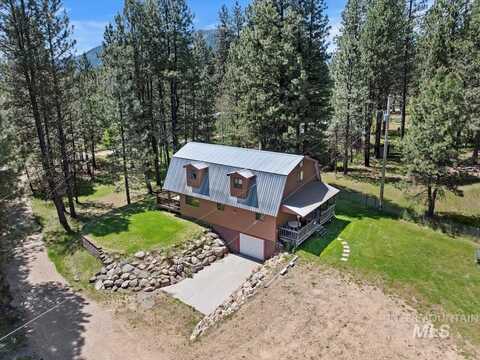 76 W Castle Creek Rd, Garden Valley, ID 83622