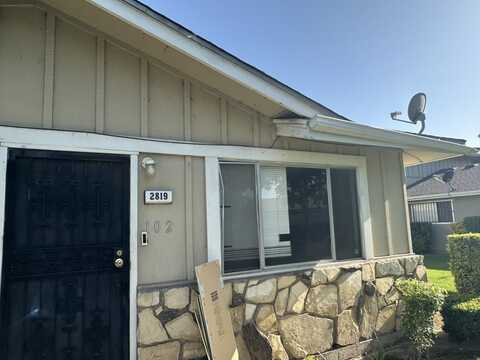 2819 Fairmont W, Fresno, CA 93705