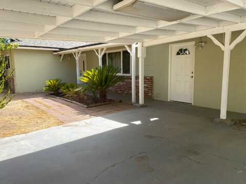 7371 Highland N, Clovis, CA 93619