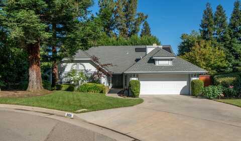 9109 Chadwick Lane N, Fresno, CA 93720