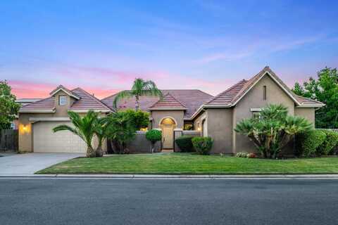 1698 Wallington Lane E, Fresno, CA 93730