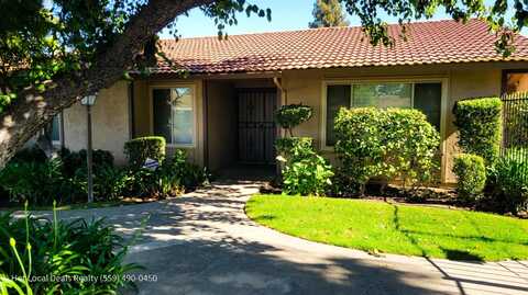 1866 Santa Ana Avenue W, Fresno, CA 93705