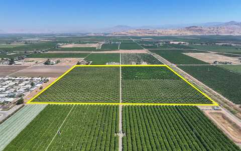 13000 Avenue 422, Orosi, CA 93647