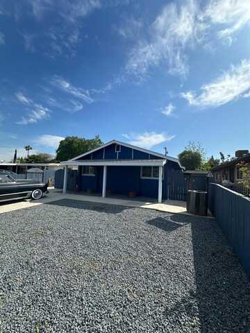 224 K Street, Sanger, CA 93657