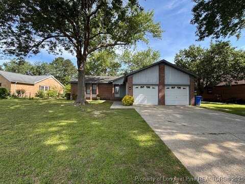 7044 Evanston Street, Fayetteville, NC 28314