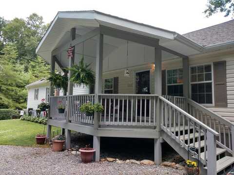 181 Hollon Cove, Waynesville, NC 28786