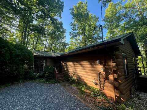 350 Holley Mountain Top, Whittier, NC 28789