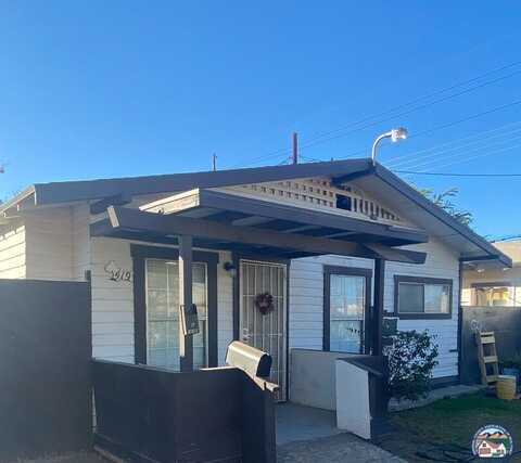 419 E 3rd St, Calexico, CA 92231