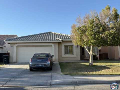 1166 Farmer Dr, El Centro, CA 92243