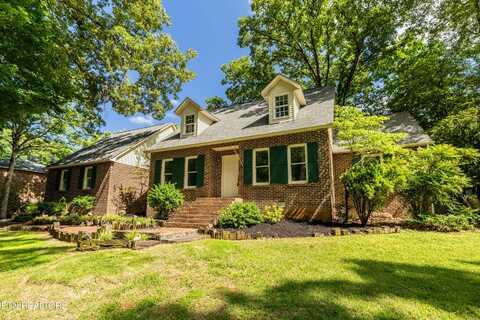 2812 Century Drive, Maryville, TN 37803