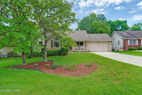 150 Berkshire Loop, Fairfield Glade, TN 38558