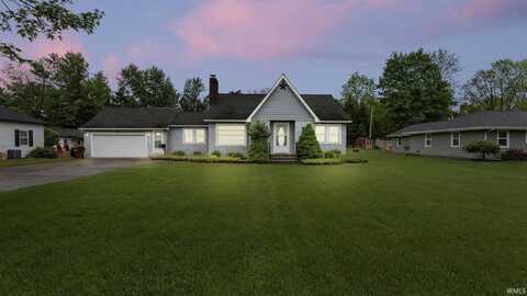 919 N Van Buren Street, Auburn, IN 46706