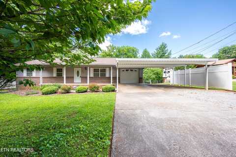 2013 Wayne Circle, Maryville, TN 37804