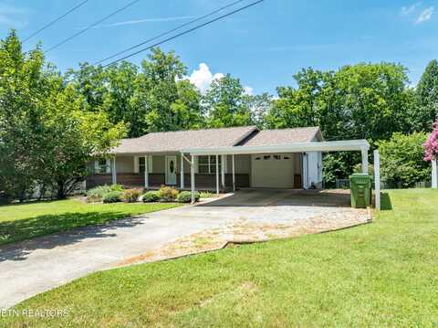 2013 Wayne Circle, Maryville, TN 37804