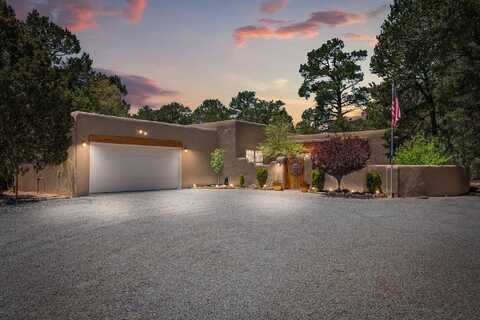 52 BOBOLINK Lane, Tijeras, NM 87059