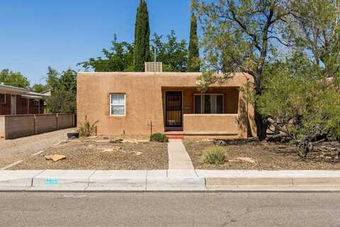 1009 VASSAR Drive NE, Albuquerque, NM 87106