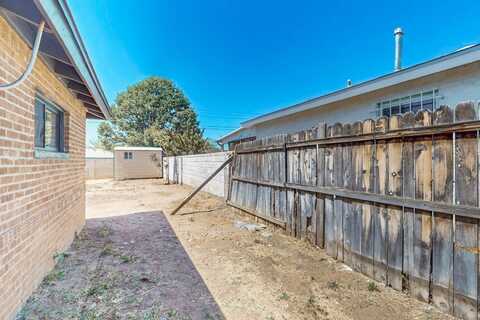 2227 Inez Drive NE, Albuquerque, NM 87110