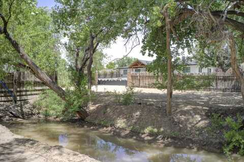 210 Josefita Road NE, Albuquerque, NM 87113