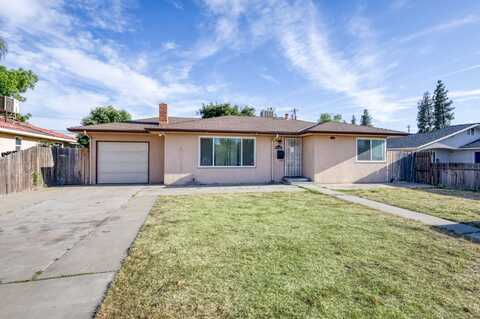 1205 Clinton Avenue W, Fresno, CA 93705