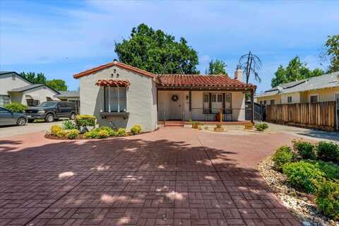 739 Harvard Avenue E, Fresno, CA 93704