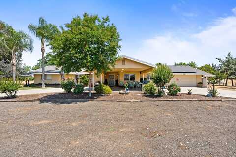 3298 Zediker Avenue N, Sanger, CA 93657