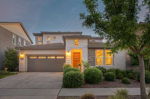4284 Hillside Road, Madera, CA 93636