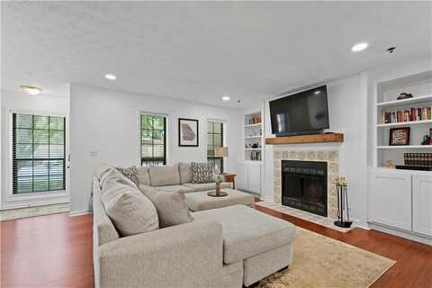 2808 Vinings Central Drive SE, Atlanta, GA 30339