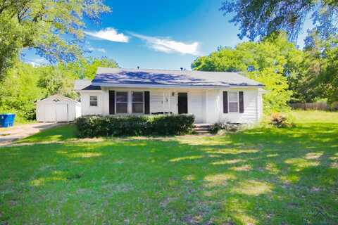 113 Fairview St, Marshall, TX 75672