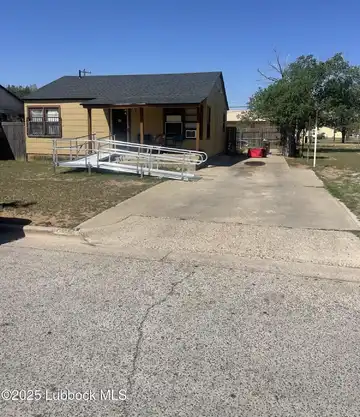 206 Avenue S, Lubbock, TX 79415