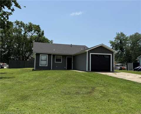 128 Saskatchewan RD, Roland, OK 74954