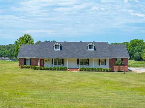 1205 S Division ST, Lavaca, AR 72941
