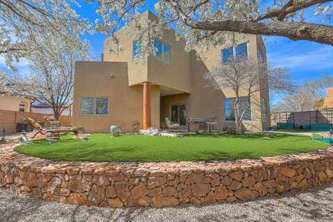 5524 POBLANOS Court NW, Albuquerque, NM 87107