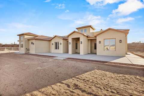 11 Del Cerro Court, Los Lunas, NM 87031