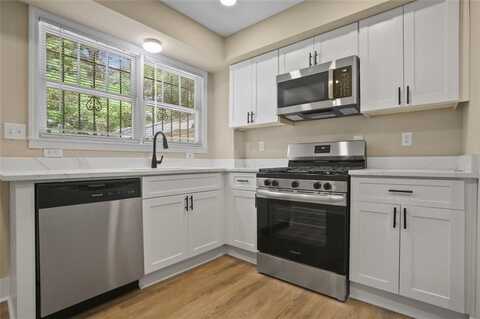 556 HOLLY Street NW, Atlanta, GA 30318