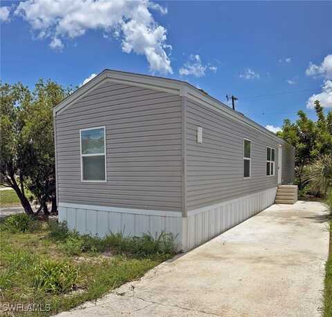 2109 Twin Brooks Road, North Fort Myers, FL 33917