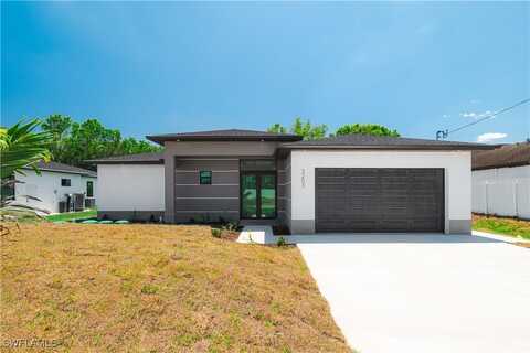 3203 18th Street W, Lehigh Acres, FL 33971