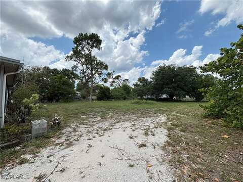 8126 Everhart Drive, North Fort Myers, FL 33917