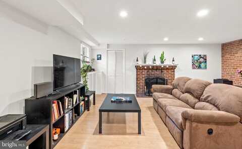 2243 40TH ST NW, WASHINGTON, DC 20007