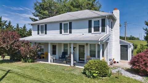 3920 Roanoke Street, Christiansburg, VA 24073