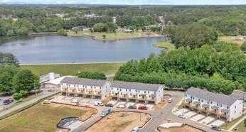 101 Holt Lane, Lawrenceville, GA 30046