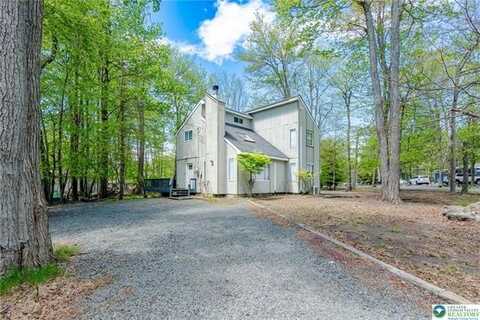 7572 Eagle Rock Drive, Coolbaugh, PA 18466
