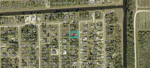 512 Oakfield Avenue S, Lehigh Acres, FL 33974