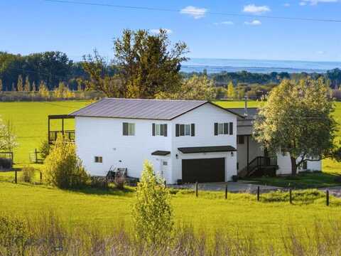7849 Cottonwood Road, Bozeman, MT 59718