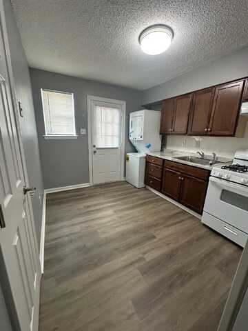 5647 STAGE, Bartlett, TN 38134