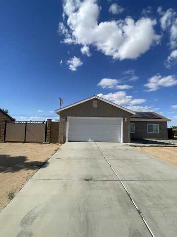 8425 Tamarack Avenue, California City, CA 93505