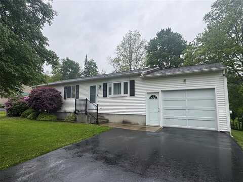 17 Jennifer Lane, APALACHIN, NY 13732